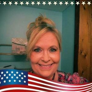 Meet your Posher, Myra